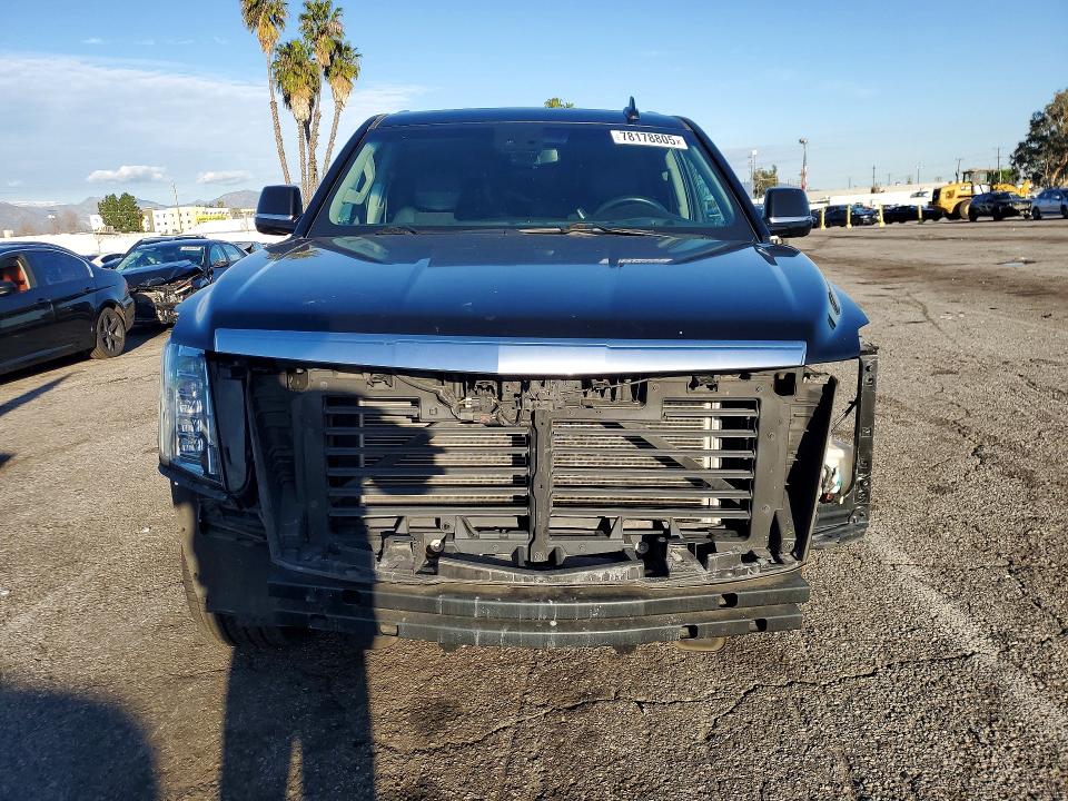 Продаж на аукціоні авто 2018 Cadillac Escalade, vin: 1GYS3HKJ7JR122463, номер лоту: 78178805