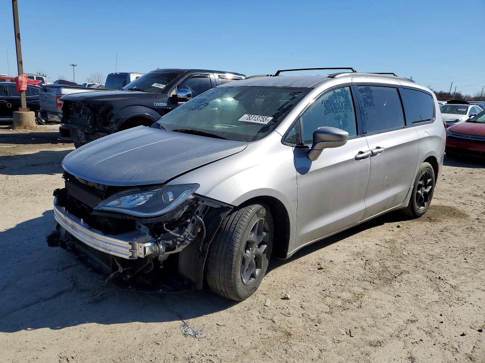 78313755 :رقم المزاد ، 2C4RC1BG3JR274301 vin ، 2018 Chrysler Pacifica مزاد بيع
