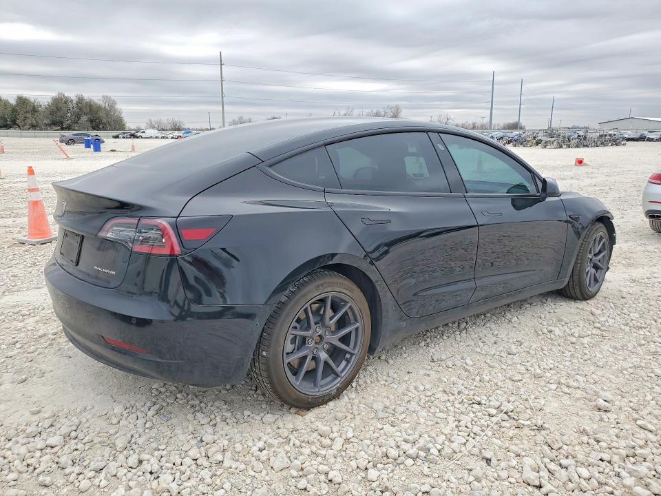 78398895 :رقم المزاد ، 5YJ3E1EBXNF267699 vin ، 2022 Tesla Model 3 مزاد بيع