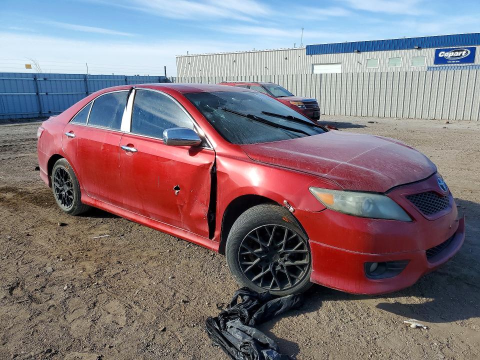 77116505 :رقم المزاد ، 4T1BF3EK5AU520946 vin ، 2010 Toyota Camry مزاد بيع