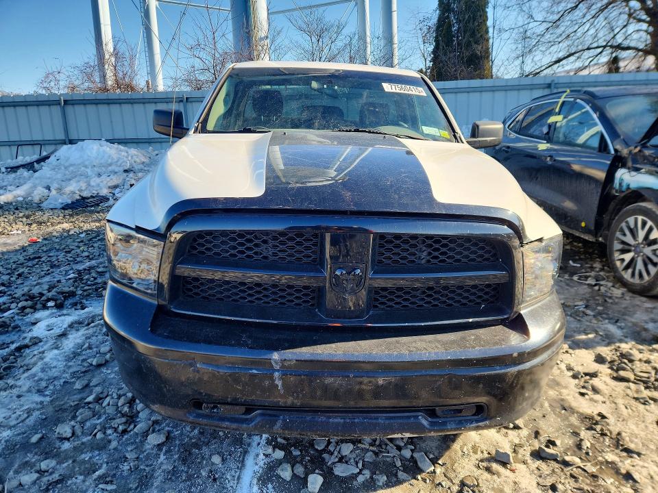 77560415 :رقم المزاد ، 1D3HB16K29J522106 vin ، 2009 Dodge Ram 1500 مزاد بيع