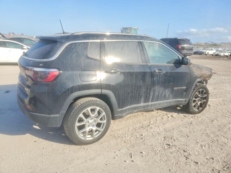2022 Jeep Compass მანქანა იყიდება აუქციონზე, vin: 3C4NJDFB4NT118548, აუქციონის ნომერი: 47659426