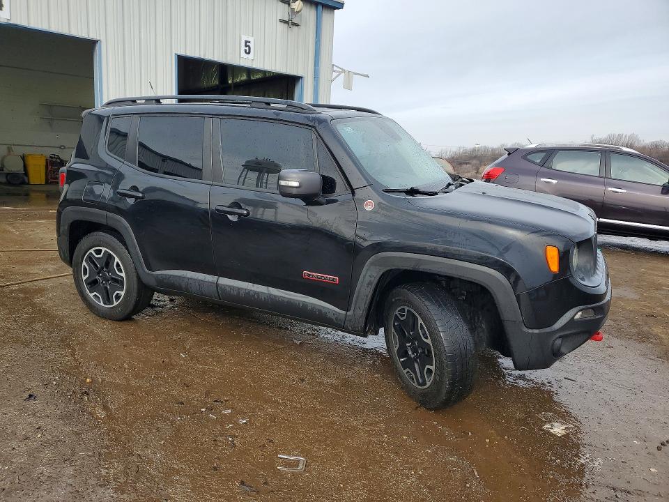 77925605 :رقم المزاد ، ZACCJBCT7GPD28614 vin ، 2016 Jeep Renegade مزاد بيع