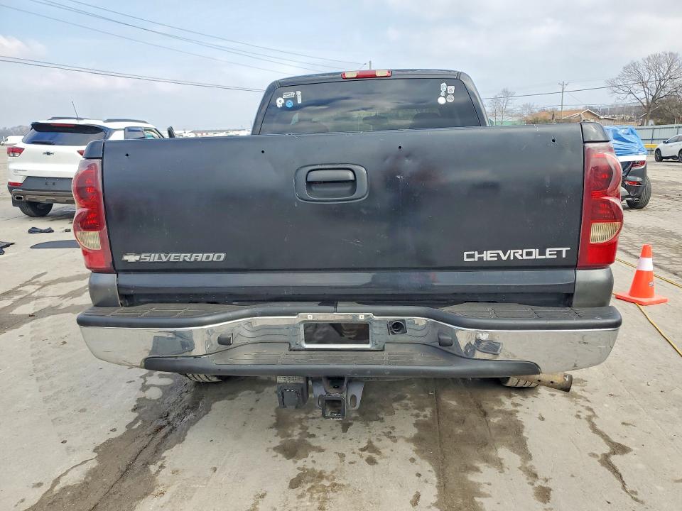 2003 Chevrolet Silverado მანქანა იყიდება აუქციონზე, vin: 2GCEC19T331150872, აუქციონის ნომერი: 75511525
