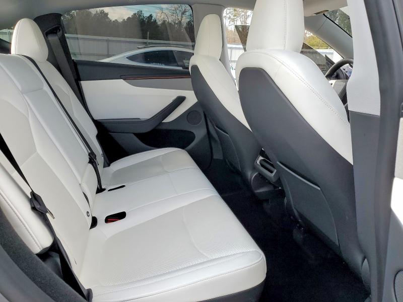 Auction sale of the 2026 Tesla Model Y, vin: 7SAYGDED4TF374394, lot number: 76957275