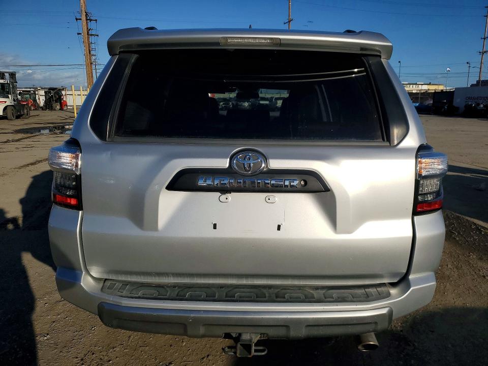 Продаж на аукціоні авто 2015 Toyota 4runner Sr, vin: JTEBU5JR6F5267934, номер лоту: 78356585