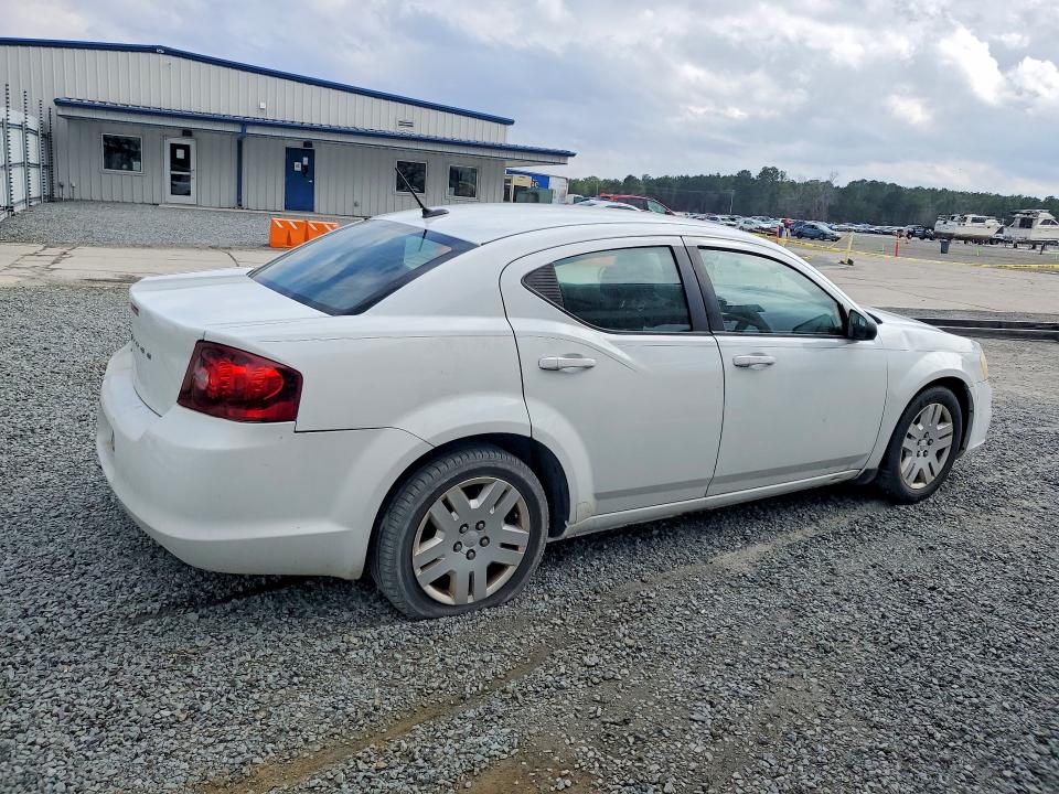 2013 Dodge Avenger მანქანა იყიდება აუქციონზე, vin: 1C3CDZAB4DN726088, აუქციონის ნომერი: 77605735