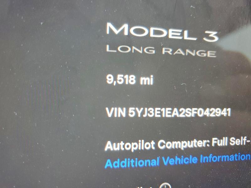 2025 Tesla Model 3 მანქანა იყიდება აუქციონზე, vin: 5YJ3E1EA2SF042941, აუქციონის ნომერი: 75774705