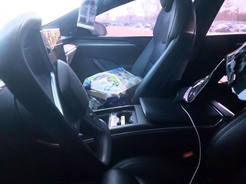 73854555 :رقم المزاد ، 5YJSA1E59MF434148 vin ، 2021 Tesla Model S مزاد بيع