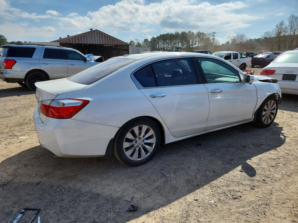 2013 Honda Accord მანქანა იყიდება აუქციონზე, vin: 1HGCR2F80DA134746, აუქციონის ნომერი: 76367675