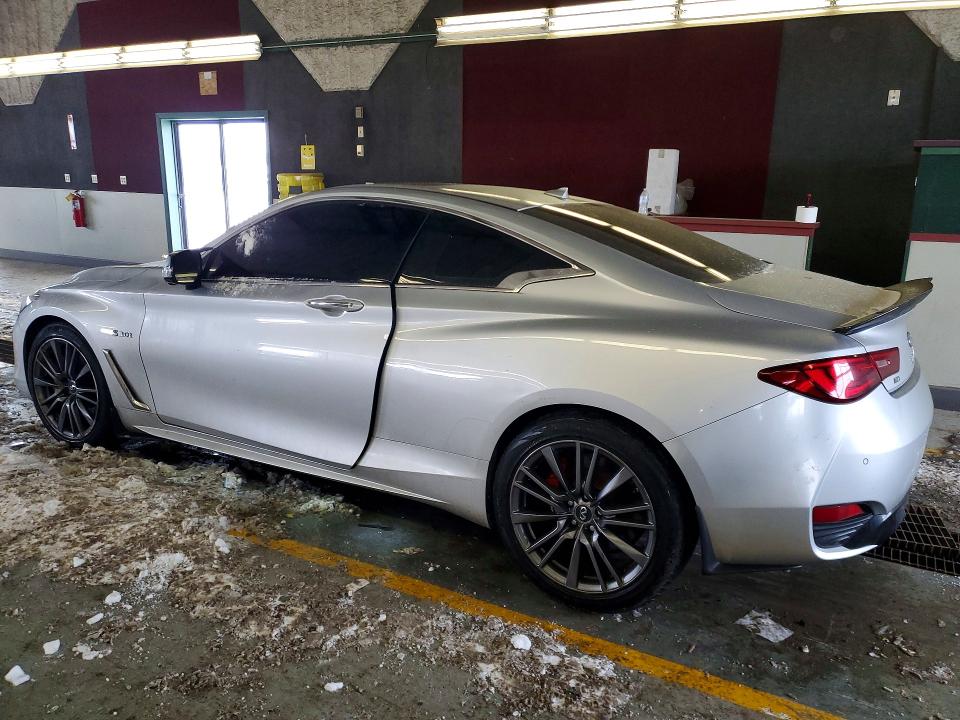 75070775 :رقم المزاد ، JN1FV7EL2HM700066 vin ، 2017 Infiniti Q60 Red Sp مزاد بيع