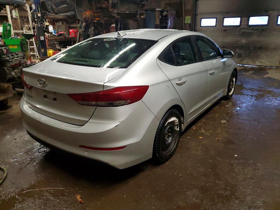 2018 Hyundai Elantra მანქანა იყიდება აუქციონზე, vin: KMHD84LF8JU481722, აუქციონის ნომერი: 76402045