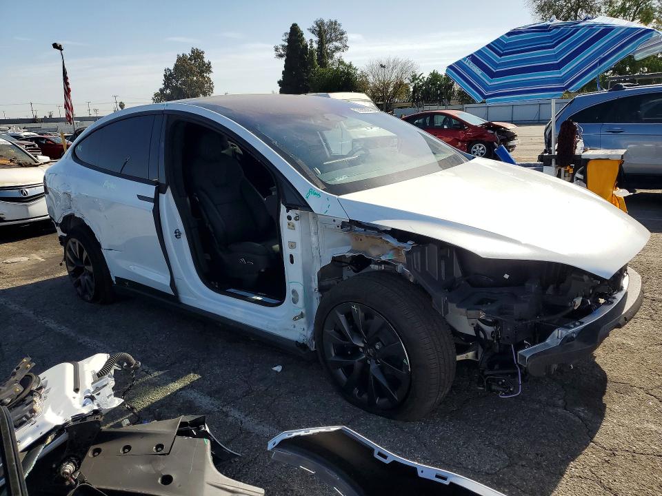 74442945 :رقم المزاد ، 7SAXCBE59SF468418 vin ، 2025 Tesla Model X مزاد بيع