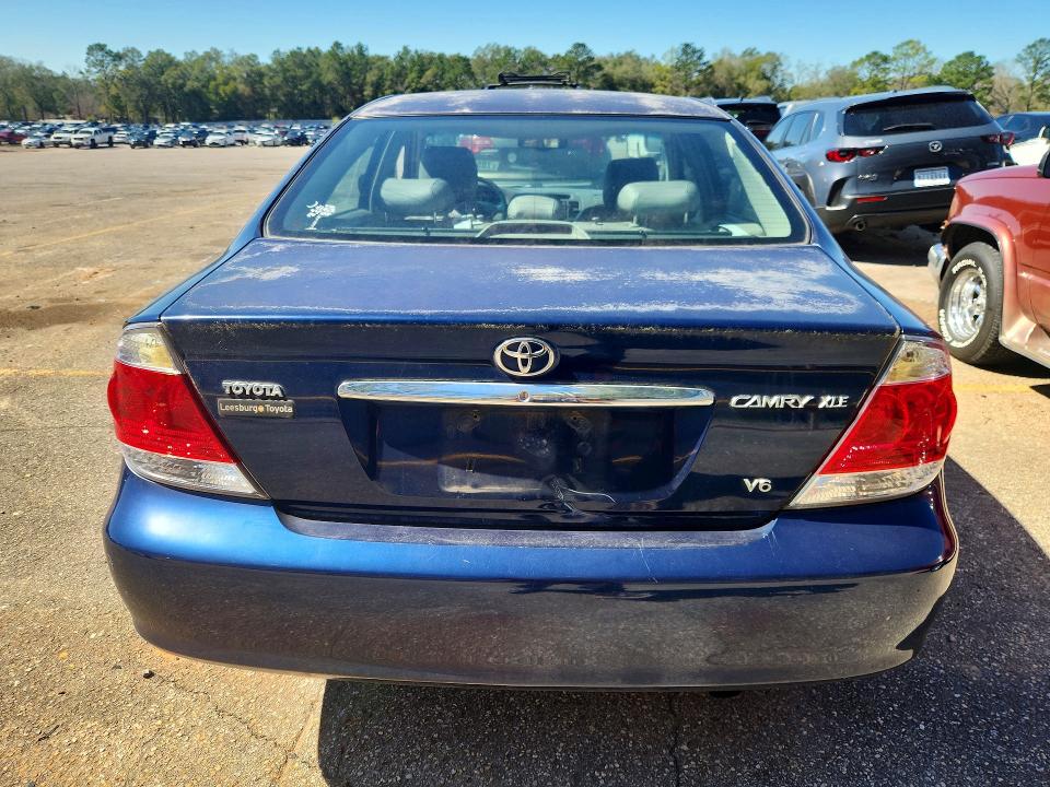78589855 :رقم المزاد ، 4T1BF30K25U089060 vin ، 2005 Toyota Camry مزاد بيع