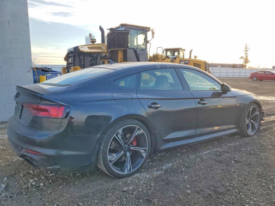 77571375 :رقم المزاد ، WUABWCF57KA902706 vin ، 2019 Audi Rs5 مزاد بيع