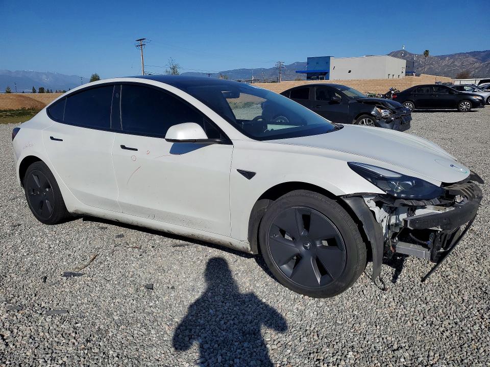 Продажа на аукционе авто 2023 Tesla Model 3, vin: 5YJ3E1EA0PF586149, номер лота: 75552585