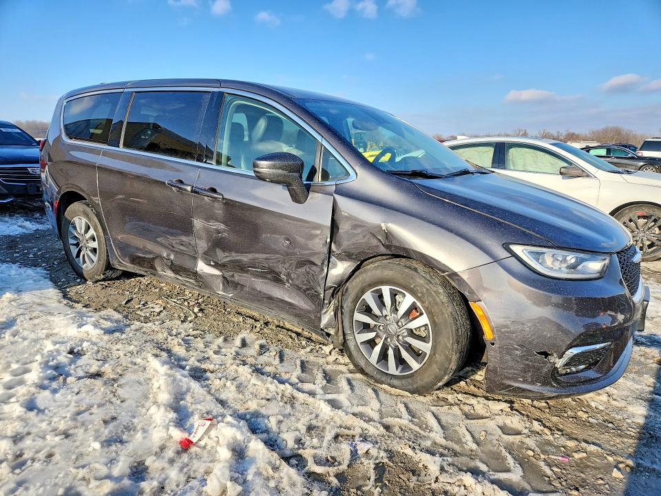 2022 Chrysler Pacifica მანქანა იყიდება აუქციონზე, vin: 2C4RC1L73NR121082, აუქციონის ნომერი: 76199375