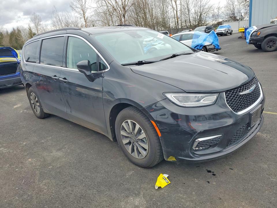 Продажа на аукционе авто 2021 Chrysler Pacifica, vin: 2C4RC1R73MR544184, номер лота: 77473625