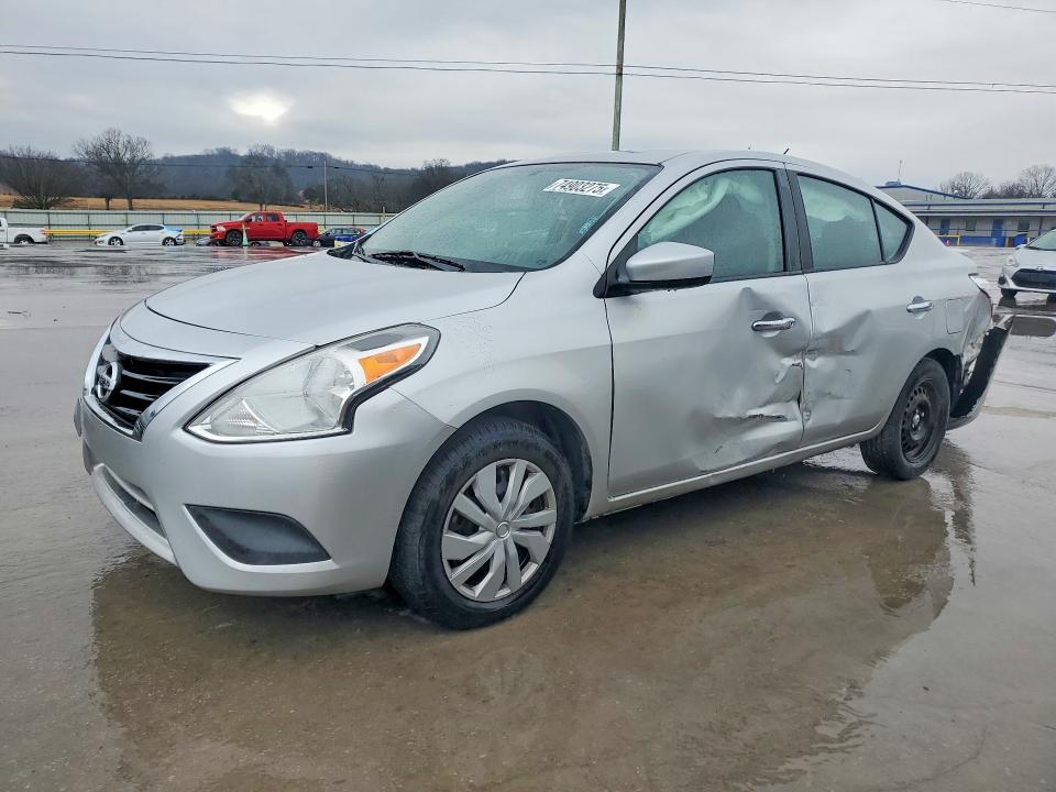 2017 Nissan Versa მანქანა იყიდება აუქციონზე, vin: 3N1CN7AP0HL813147, აუქციონის ნომერი: 74903275