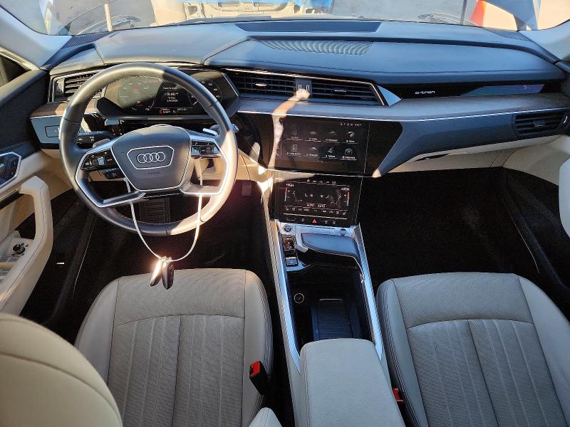 2024 Audi Q8 E-tron მანქანა იყიდება აუქციონზე, vin: WA15AAGE6RB004317, აუქციონის ნომერი: 75396365