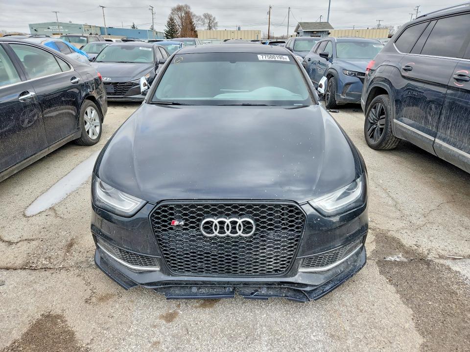 2013 Audi S4 მანქანა იყიდება აუქციონზე, vin: WAUKGAFL5DA079786, აუქციონის ნომერი: 77500195