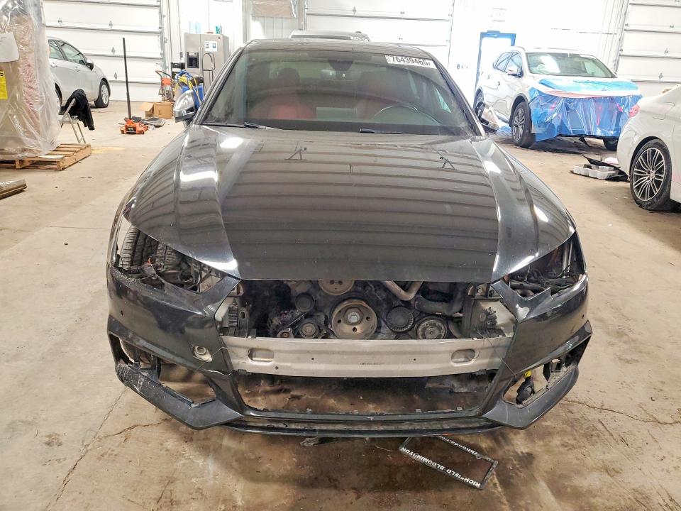 Продаж на аукціоні авто 2018 Audi S4, vin: WAUB4AF48JA002178, номер лоту: 76439465