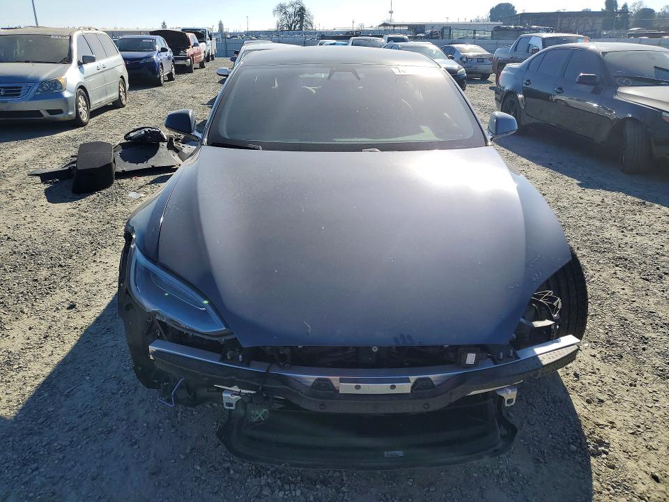 76414525 :رقم المزاد ، 5YJSA1E57MF449442 vin ، 2021 Tesla Model S مزاد بيع
