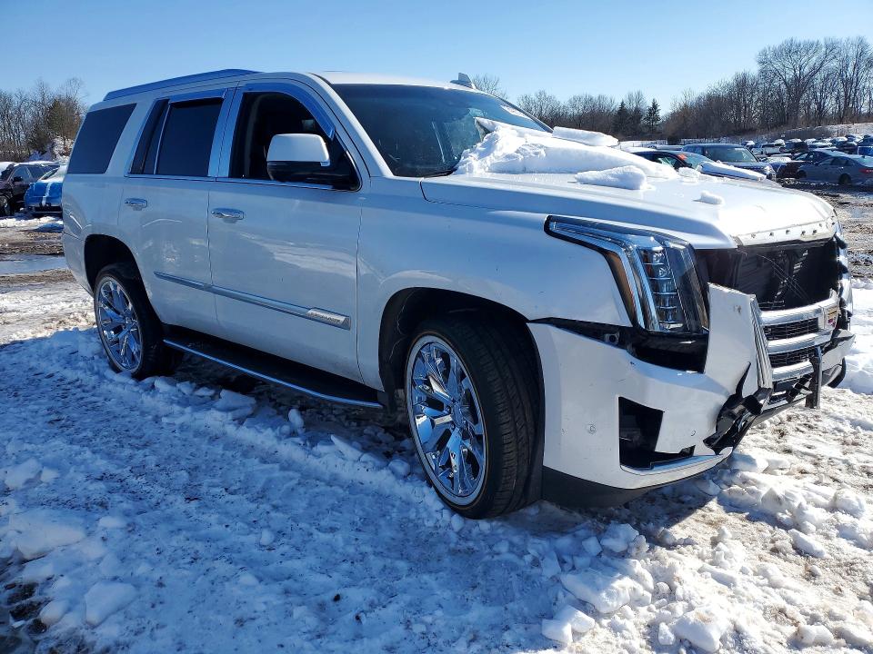 Продажа на аукционе авто 2018 Cadillac Escalade, vin: 1GYS4BKJ4JR214625, номер лота: 74967945