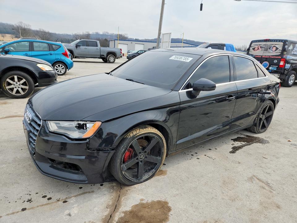 76936785 :رقم المزاد ، WAUE8GFF7G1017785 vin ، 2016 Audi A3 مزاد بيع