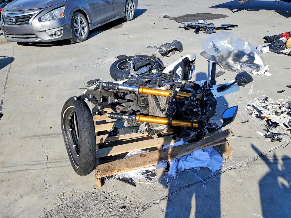 Продаж на аукціоні авто 2019 Yamaha Yzfr3, vin: MH3RH18Y6KK001288, номер лоту: 47693486