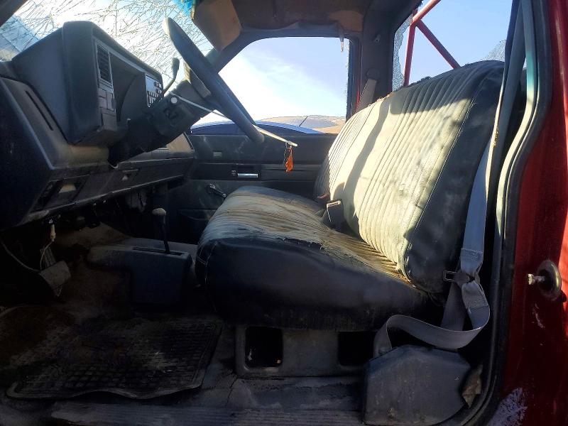 75699695 :رقم المزاد ، 1GCFK24K4LE104350 vin ، 1990 Chev Gmt-400 مزاد بيع