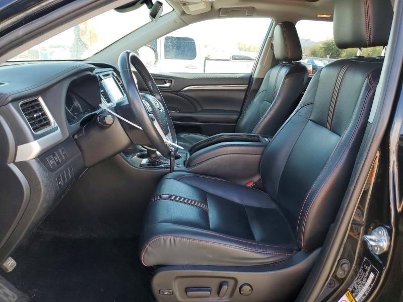 77378155 :رقم المزاد ، 5TDKZRFH5KS352958 vin ، 2019 Toyota Highlander مزاد بيع