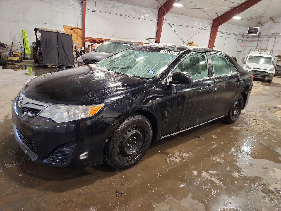 75234905 :رقم المزاد ، 4T4BF1FK1CR258158 vin ، 2012 Toyota Camry مزاد بيع