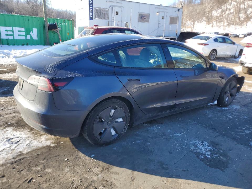 Auction sale of the 2023 Tesla Model 3, vin: 5YJ3E1EA2PF680971, lot number: 75261395