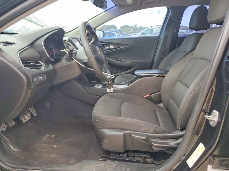 Продажа на аукционе авто 2017 Chevrolet Malibu, vin: 1G1ZB5ST9HF104834, номер лота: 77986345
