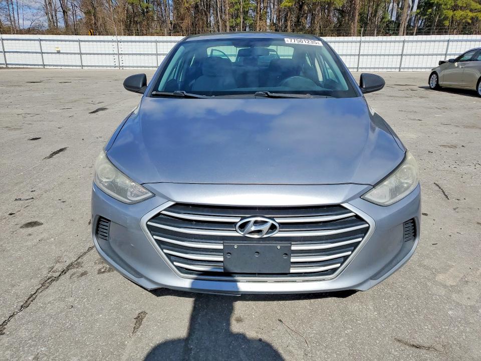2017 Hyundai Elantra მანქანა იყიდება აუქციონზე, vin: 5NPD74LFXHH067031, აუქციონის ნომერი: 77501235