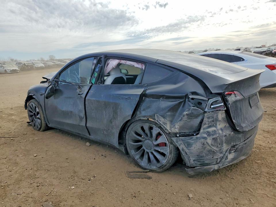 78969575 :رقم المزاد ، 7SAYGDEF6PF662358 vin ، 2023 Tesla Model Y مزاد بيع