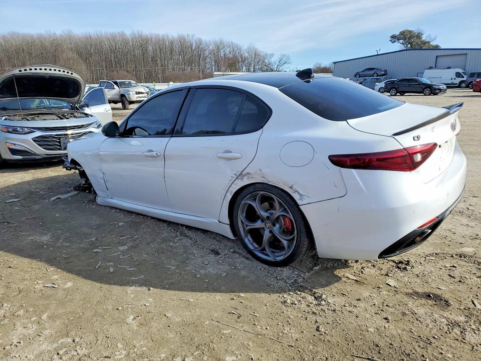Aukcja sprzedaży 2018 Alfa Romeo Giulia, vin: ZARFAEEN5J7599016, numer aukcji: 78663135