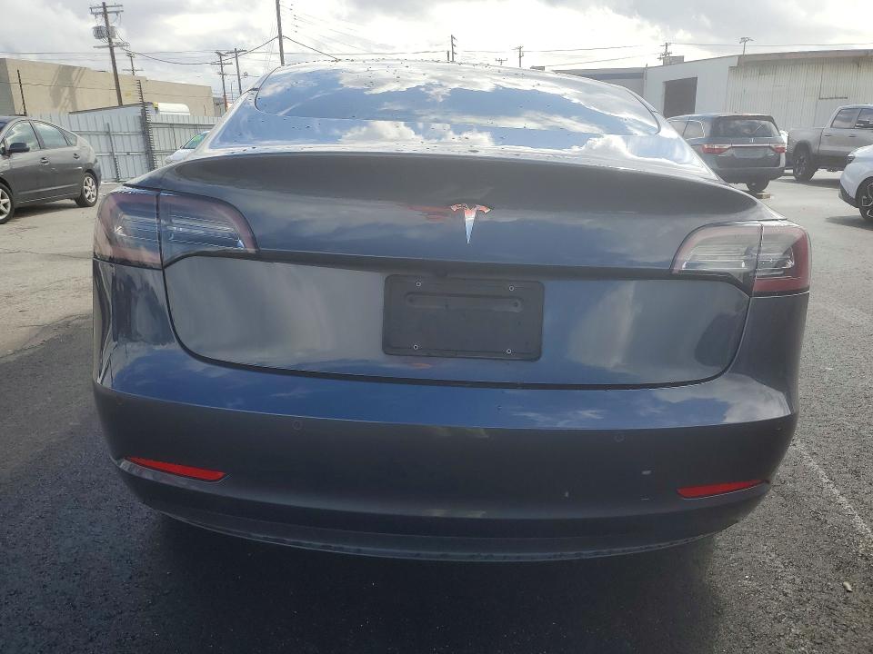 77588545 :رقم المزاد ، 5YJ3E1EAXMF872974 vin ، 2021 Tesla Model 3 مزاد بيع
