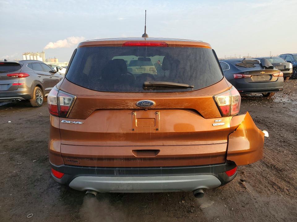 Продажа на аукционе авто 2017 Ford Escape, vin: 1FMCU0GD1HUA37200, номер лота: 76836945