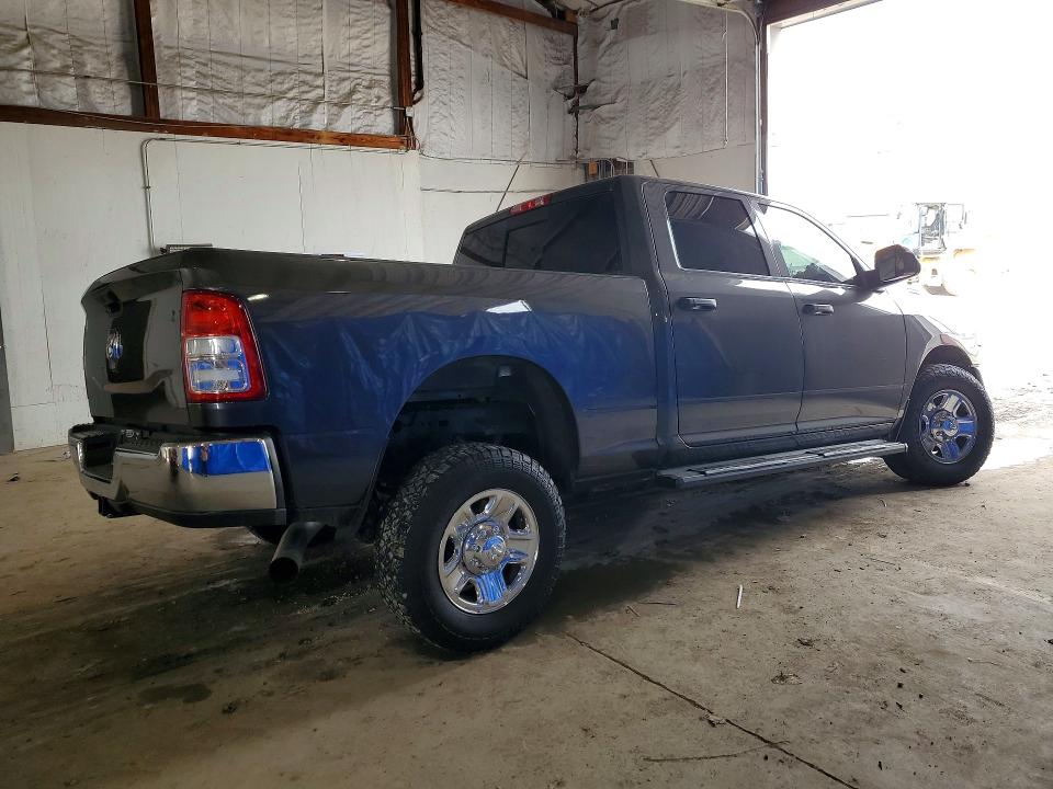 77327365 :رقم المزاد ، 3C6UR5CL4LG213342 vin ، 2020 Ram 2500 مزاد بيع