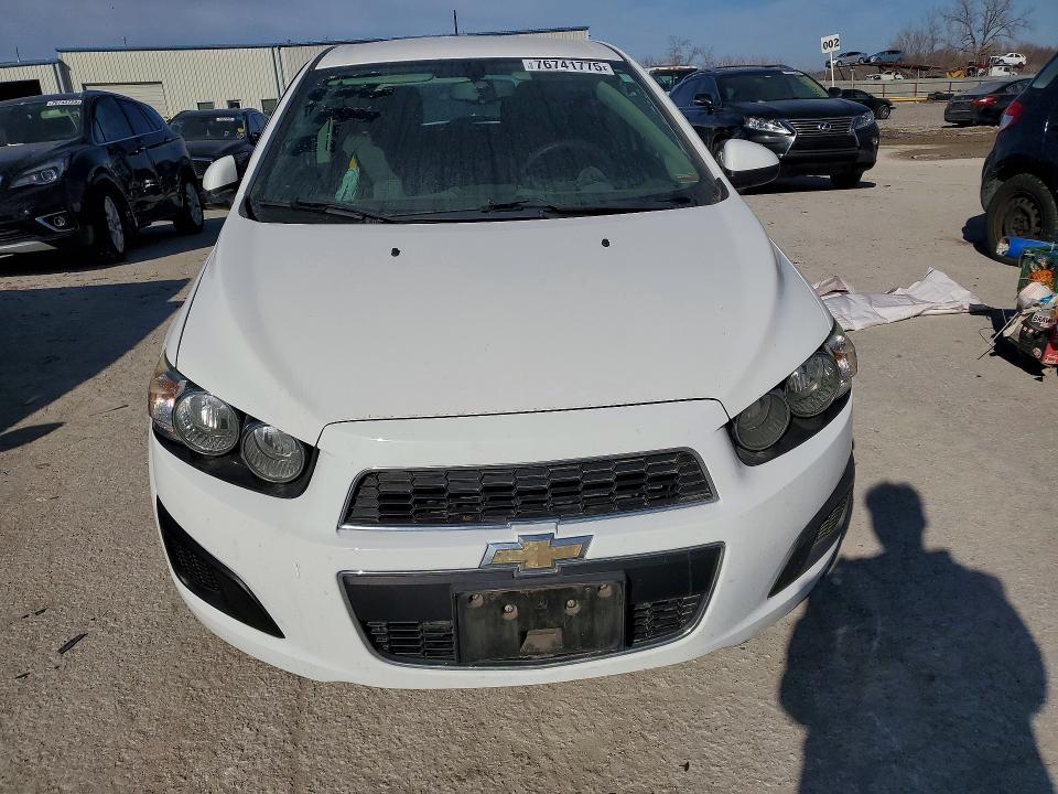 Продаж на аукціоні авто 2015 Chevrolet Sonic, vin: 1G1JA6SH1F4207238, номер лоту: 76741775