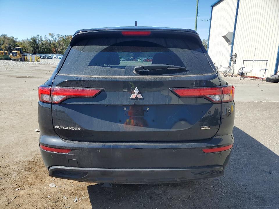 2024 Mitsubishi Outlander მანქანა იყიდება აუქციონზე, vin: JA4J3VA82RZ071569, აუქციონის ნომერი: 76920145