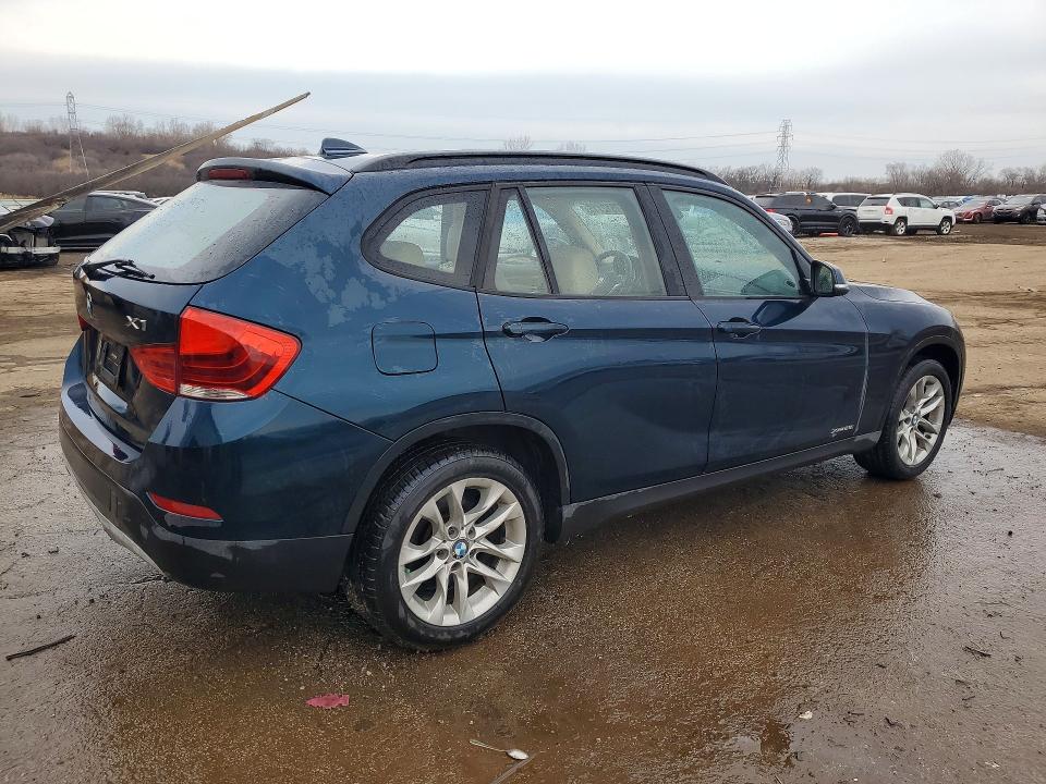 77512115 :رقم المزاد ، WBAVL1C57FVY26119 vin ، 2015 Bmw X1 مزاد بيع