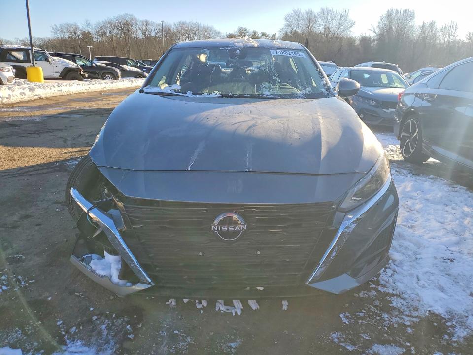Продажа на аукционе авто 2023 Nissan Altima Sv, vin: 1N4BL4DW5PN394653, номер лота: 74802165