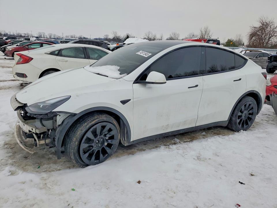 Продажа на аукционе авто 2023 Tesla Model Y, vin: 7SAYGDEE0PF613714, номер лота: 74911845