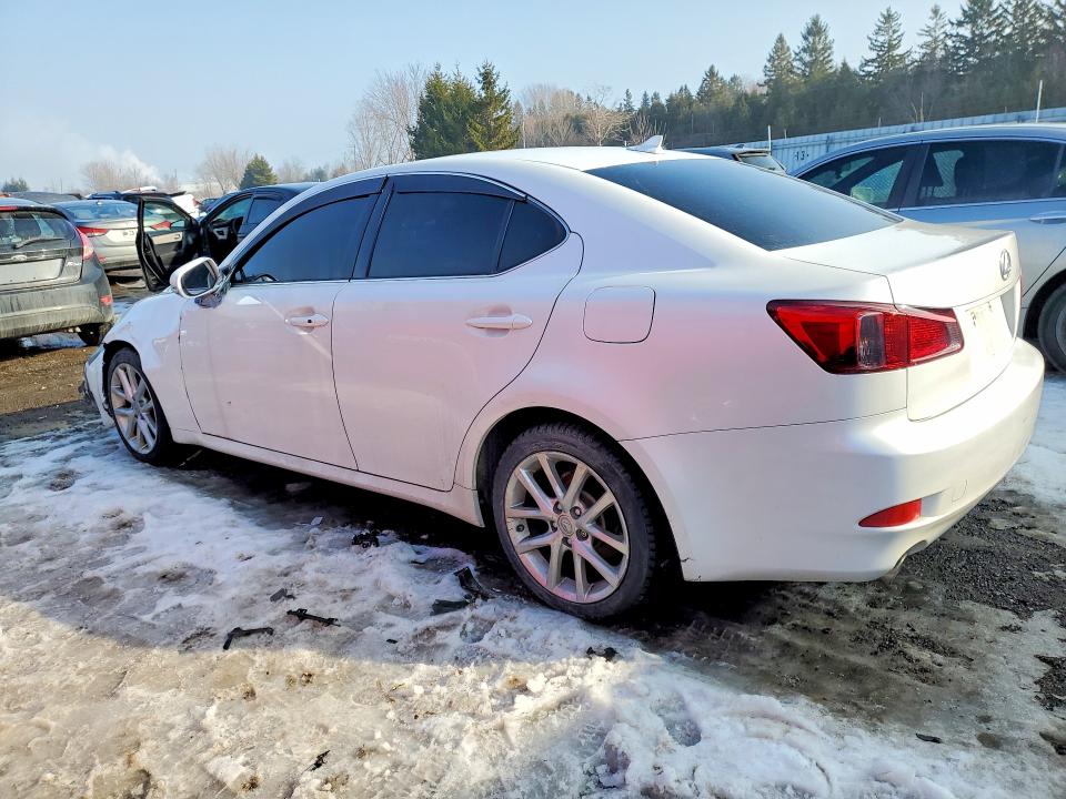 72791775 :رقم المزاد ، JTHCF5C28B5046962 vin ، 2011 Lexus Is مزاد بيع