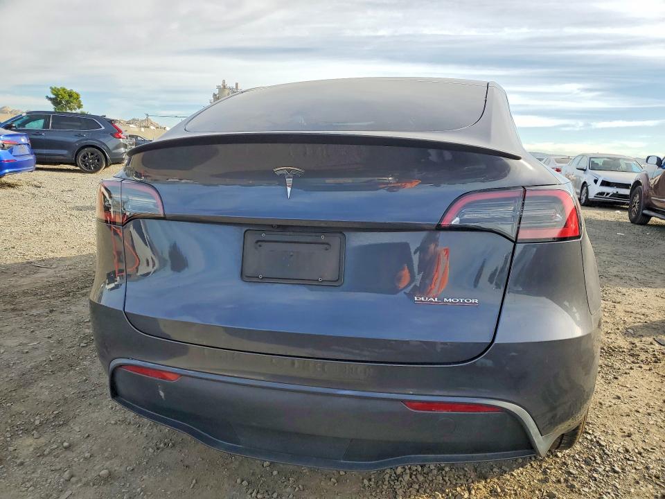 2023 Tesla Model Y მანქანა იყიდება აუქციონზე, vin: 7SAYGDEF1PF604545, აუქციონის ნომერი: 78730015