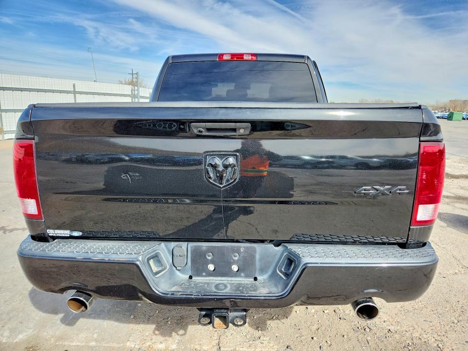 76388585 :رقم المزاد ، 3C6RR7KT1GG243732 vin ، 2016 Ram 1500 مزاد بيع