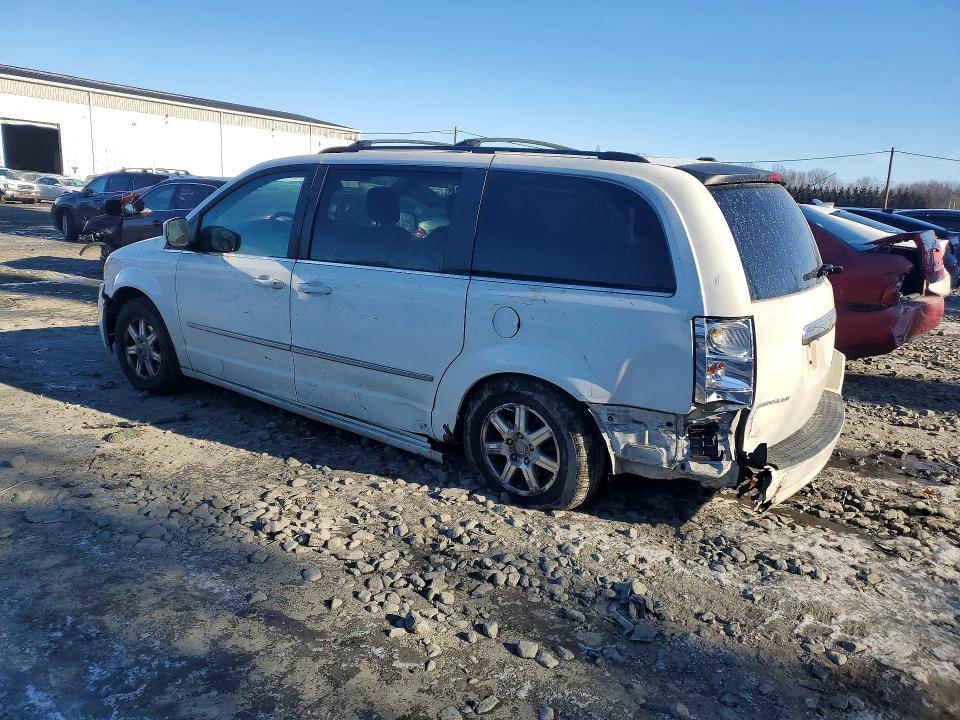 77067615 :رقم المزاد ، 2A8HR541X9R625297 vin ، 2009 Chrysler Town & Country مزاد بيع